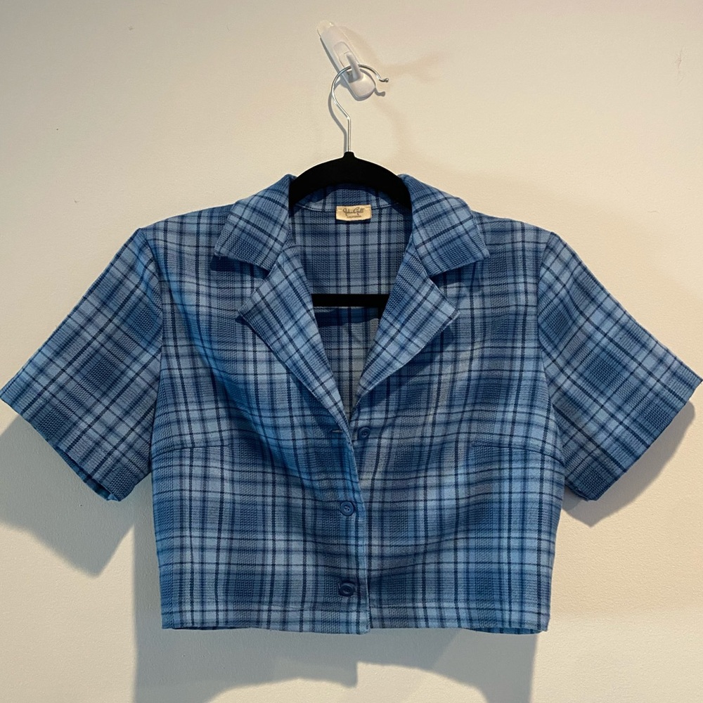 Brandy Melville Plaid Button up crop top